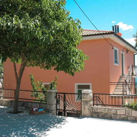 Apartmán Vukelic-2 By Interhome