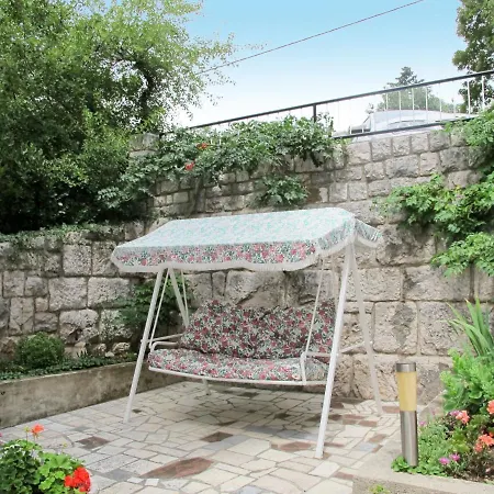 Vukelic-2 By Interhome Lägenhet